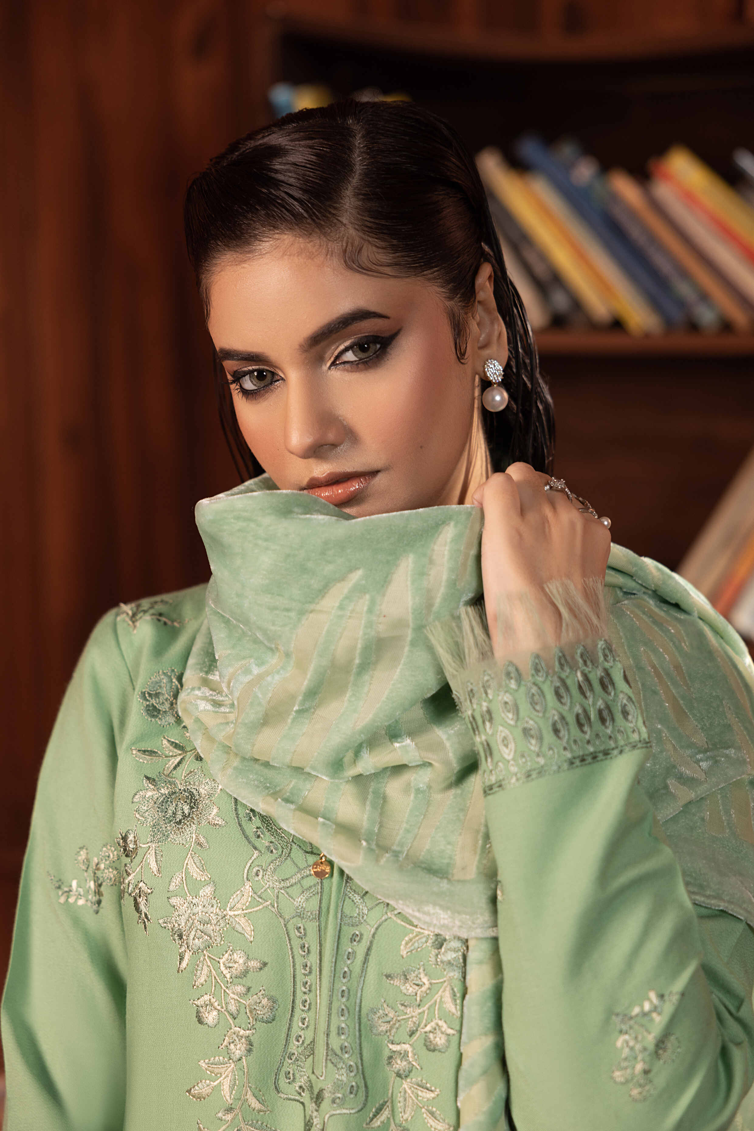 MYSIE by SANAM SAEED | D05